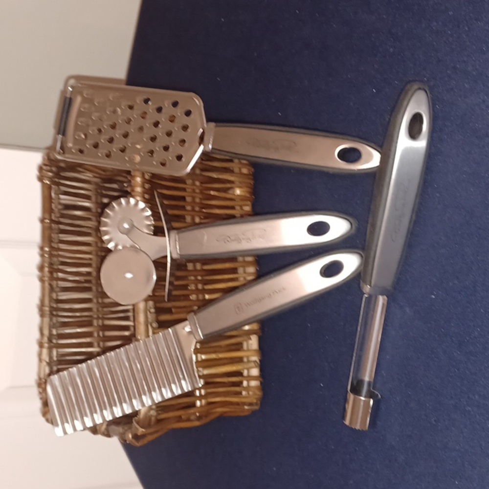 Wolfgang Puck Utensils NWOT